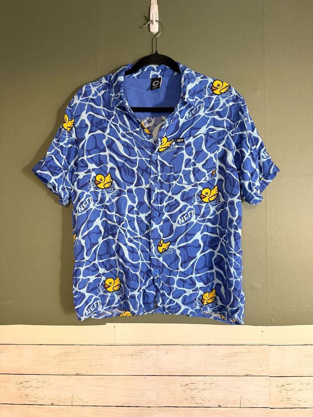 Neff Mens Blue Rubber Ducky Water Print Rayon Short Sleeve Button Up Shirt Small
